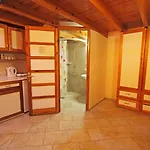House Aparthotel
