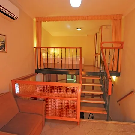 Апарт-отель House