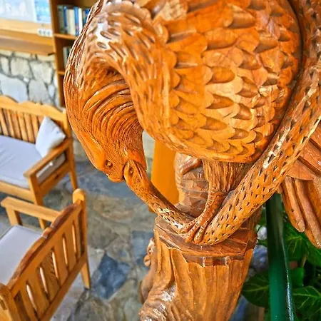 Aparthotel House