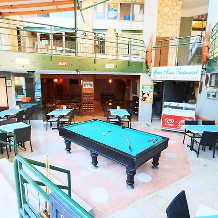 House 公寓式酒店 3*